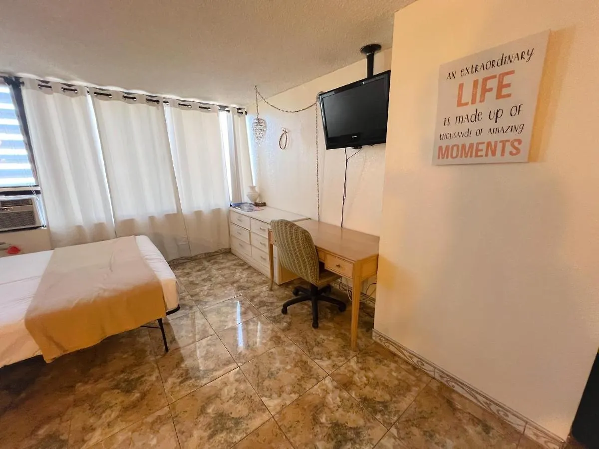 Hawaiian Monarch 2508 Condo Гонолулу