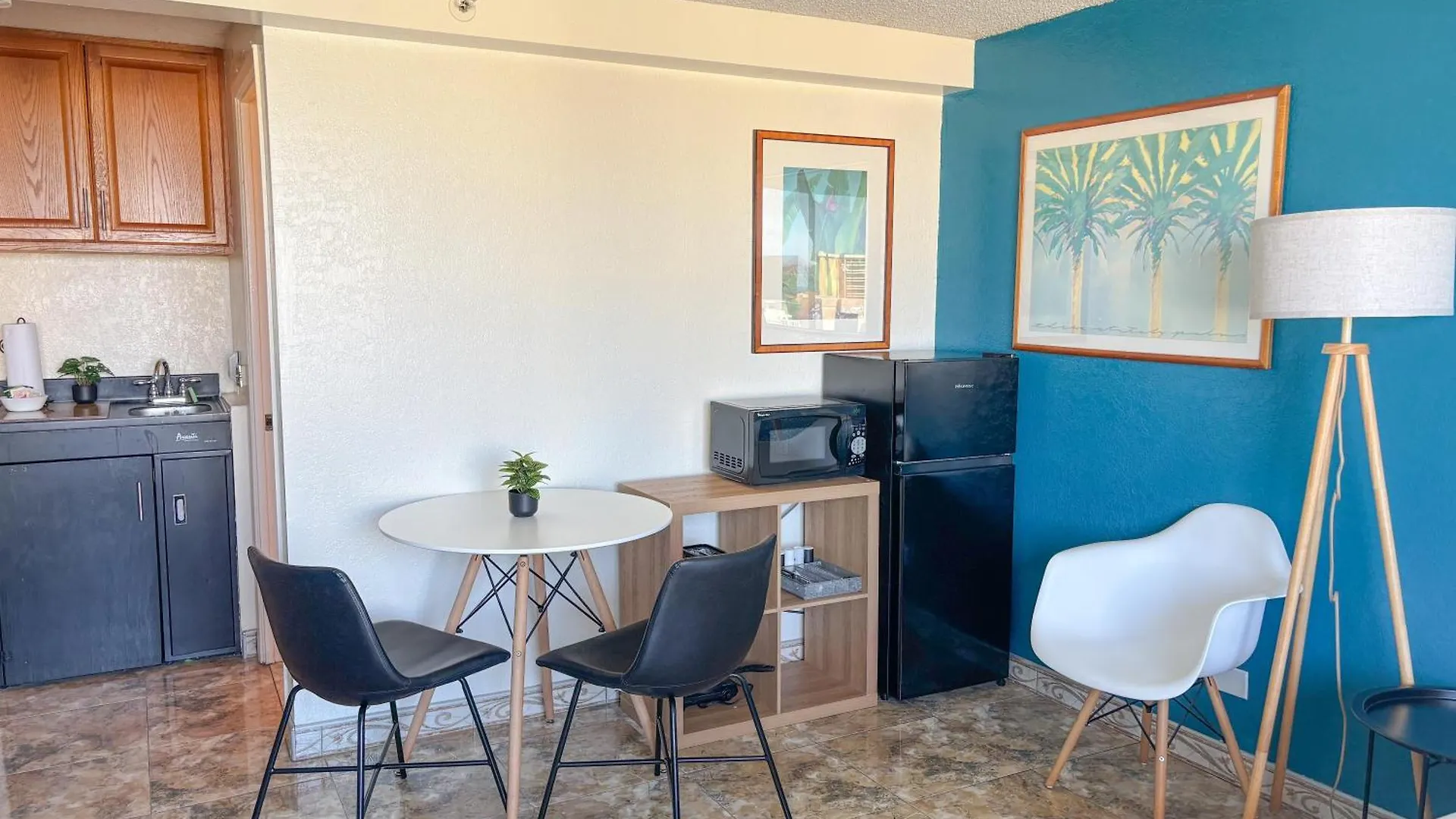 Hawaiian Monarch 2508 Condo Гонолулу